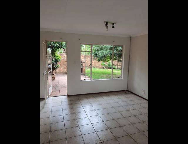 2 BEDROOM PROPERTY TO RENT IN GARSFONTEIN